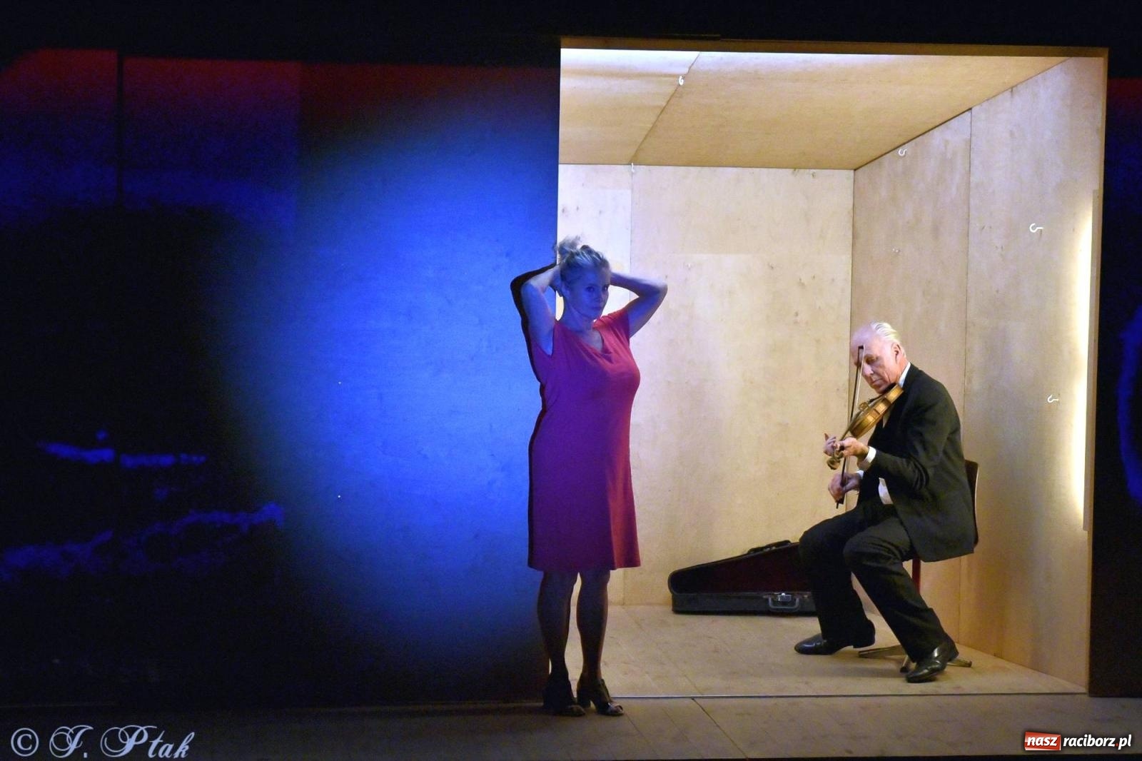 Zdjęcie w galerii na portalu naszraciborz.pl: Metamorphosis transitus na deskach RCK [FOTO i WIDEO] wiadomości z regionu