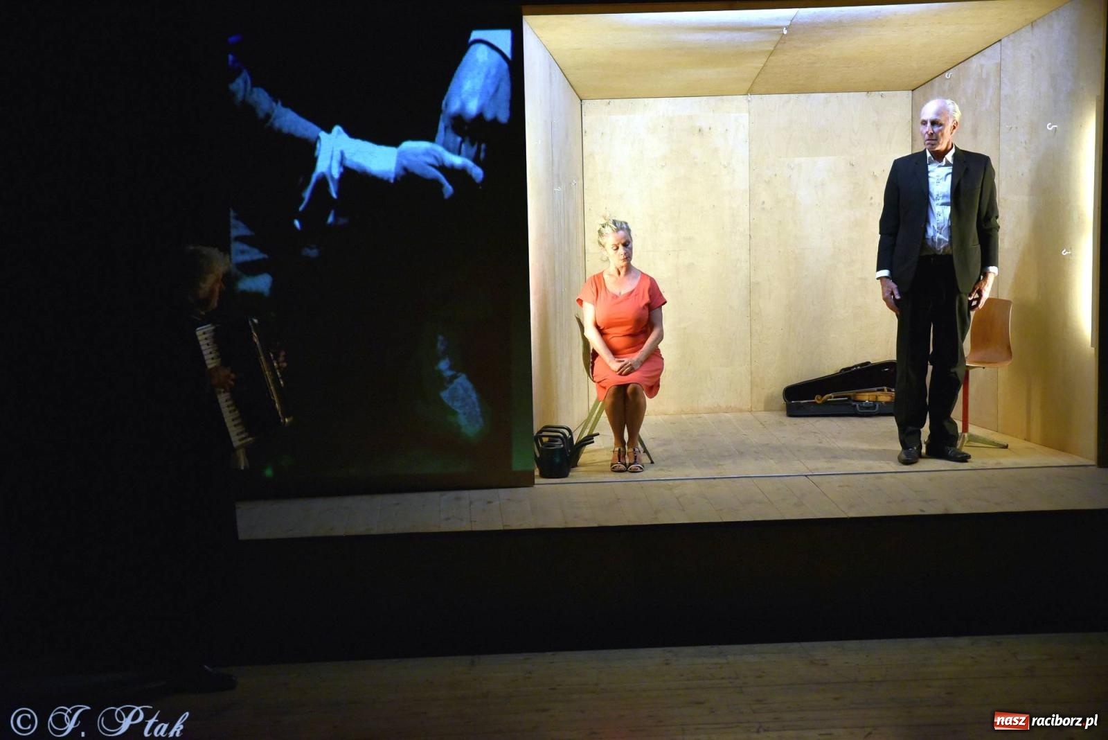 Zdjęcie w galerii na portalu naszraciborz.pl: Metamorphosis transitus na deskach RCK [FOTO i WIDEO] wiadomości z regionu