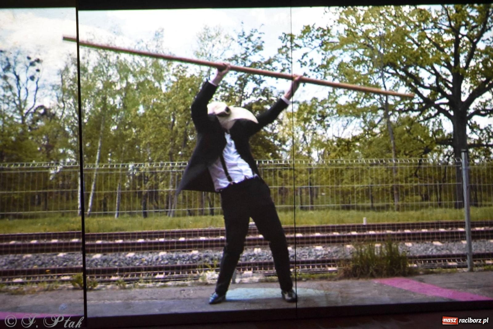 Zdjęcie w galerii na portalu naszraciborz.pl: Metamorphosis transitus na deskach RCK [FOTO i WIDEO] wiadomości z regionu