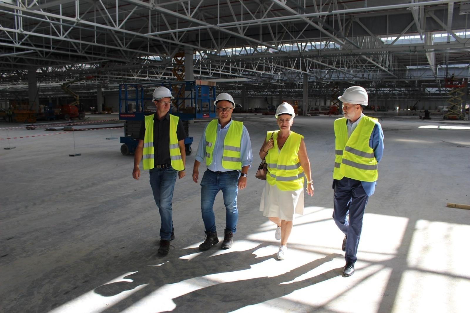 Zdjęcie w galerii na portalu naszraciborz.pl: Nowa fabryka Eko-Okien na finiszu [FOTO] wiadomości z regionu