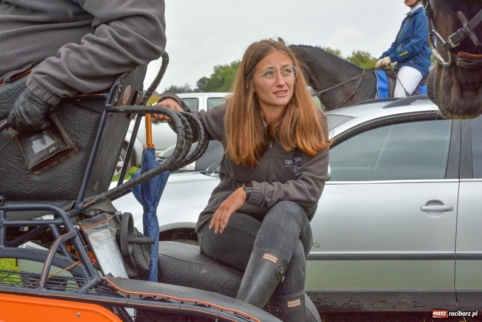 Zdjęcie w galerii na portalu naszraciborz.pl: Deszcz niestraszny miłośnikom koni. Hubertus w Żerdzinach [FOTO i WIDEO] wiadomości z regionu