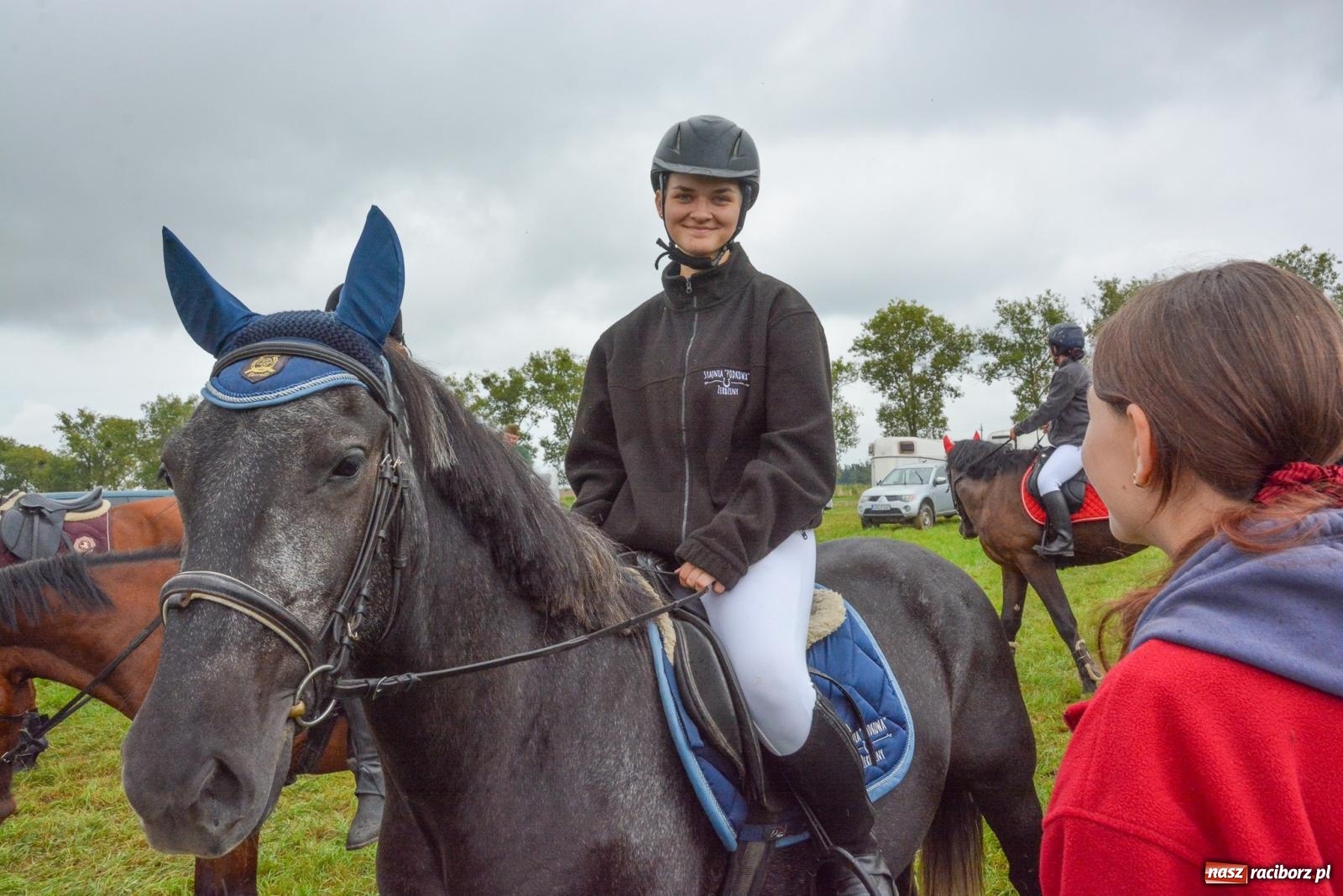 Zdjęcie w galerii na portalu naszraciborz.pl: Deszcz niestraszny miłośnikom koni. Hubertus w Żerdzinach [FOTO i WIDEO] wiadomości z regionu