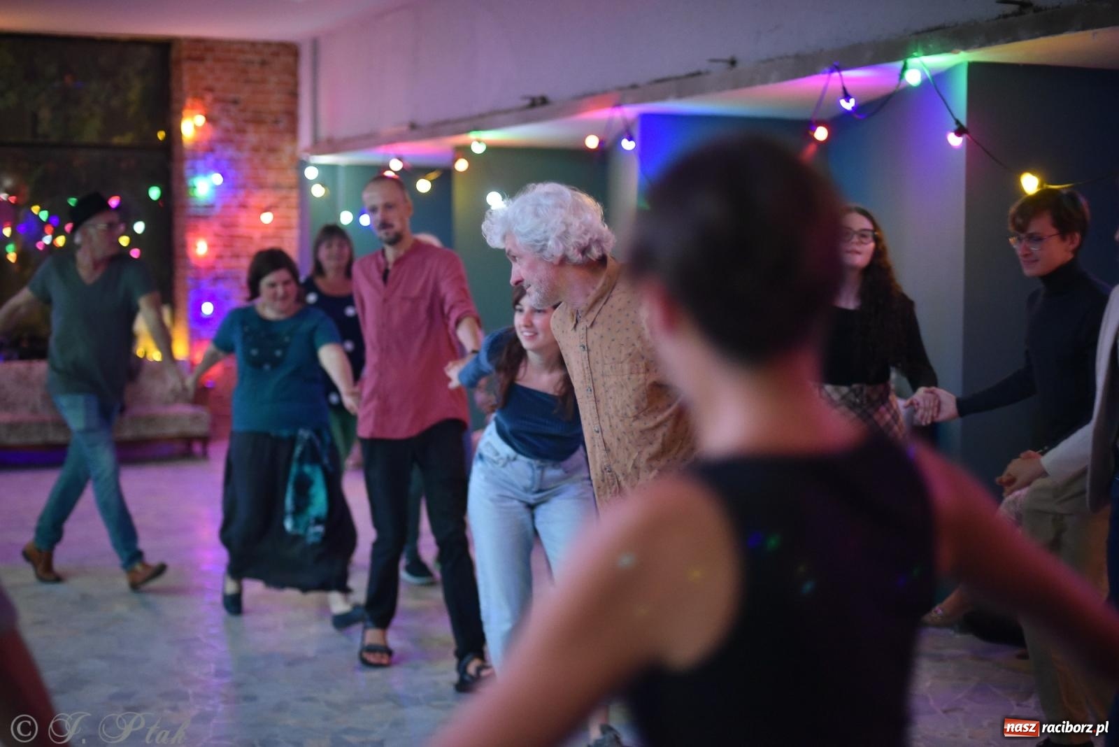 Zdjęcie w galerii na portalu naszraciborz.pl: Sobotnia potańcówka w Tęczowej [FOTO i WIDEO] wiadomości z regionu