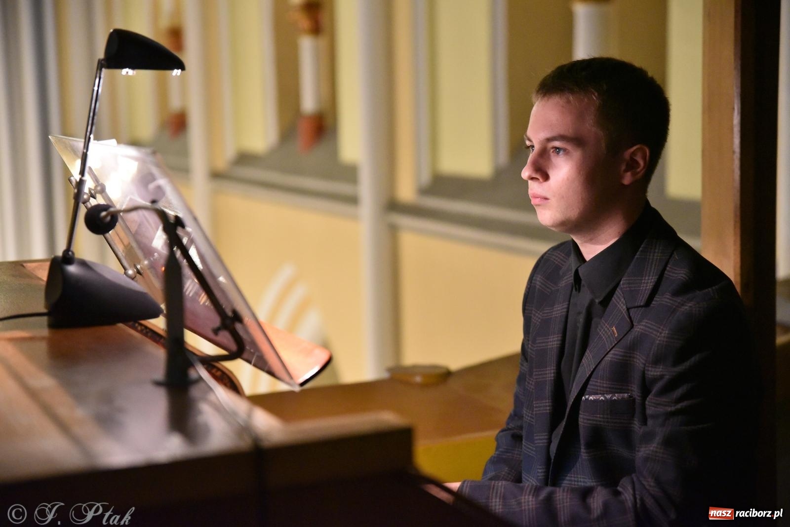 Zdjęcie w galerii na portalu naszraciborz.pl: XXXVI Dni Muzyki Organowej i Kameralnej im. Henryka Klai. Koncert absolwentów [FOTO i WIDEO] wiadomości z regionu