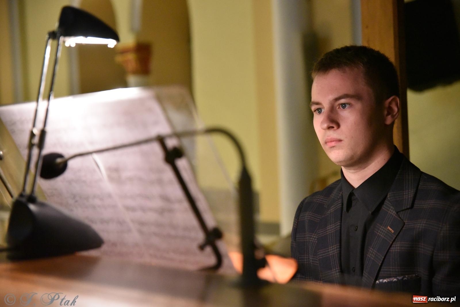 Zdjęcie w galerii na portalu naszraciborz.pl: XXXVI Dni Muzyki Organowej i Kameralnej im. Henryka Klai. Koncert absolwentów [FOTO i WIDEO] wiadomości z regionu