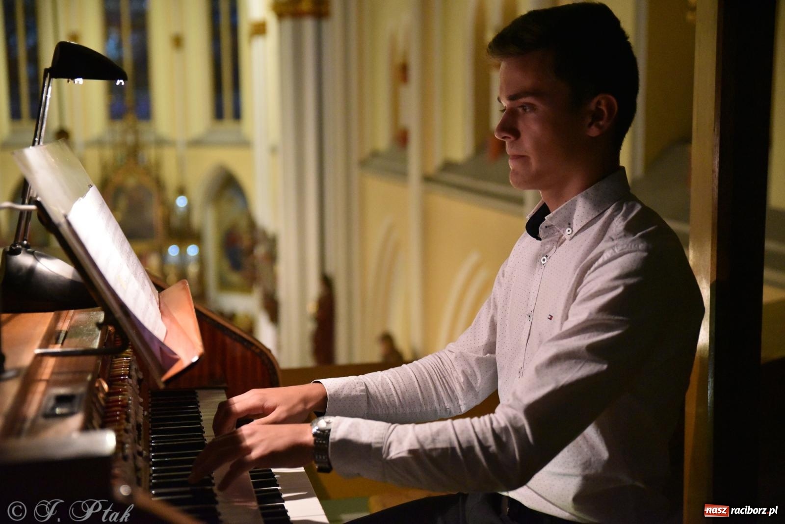 Zdjęcie w galerii na portalu naszraciborz.pl: XXXVI Dni Muzyki Organowej i Kameralnej im. Henryka Klai. Koncert absolwentów [FOTO i WIDEO] wiadomości z regionu