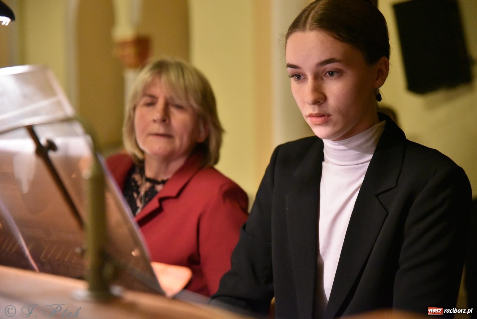 Zdjęcie w galerii na portalu naszraciborz.pl: XXXVI Dni Muzyki Organowej i Kameralnej im. Henryka Klai. Koncert absolwentów [FOTO i WIDEO] wiadomości z regionu