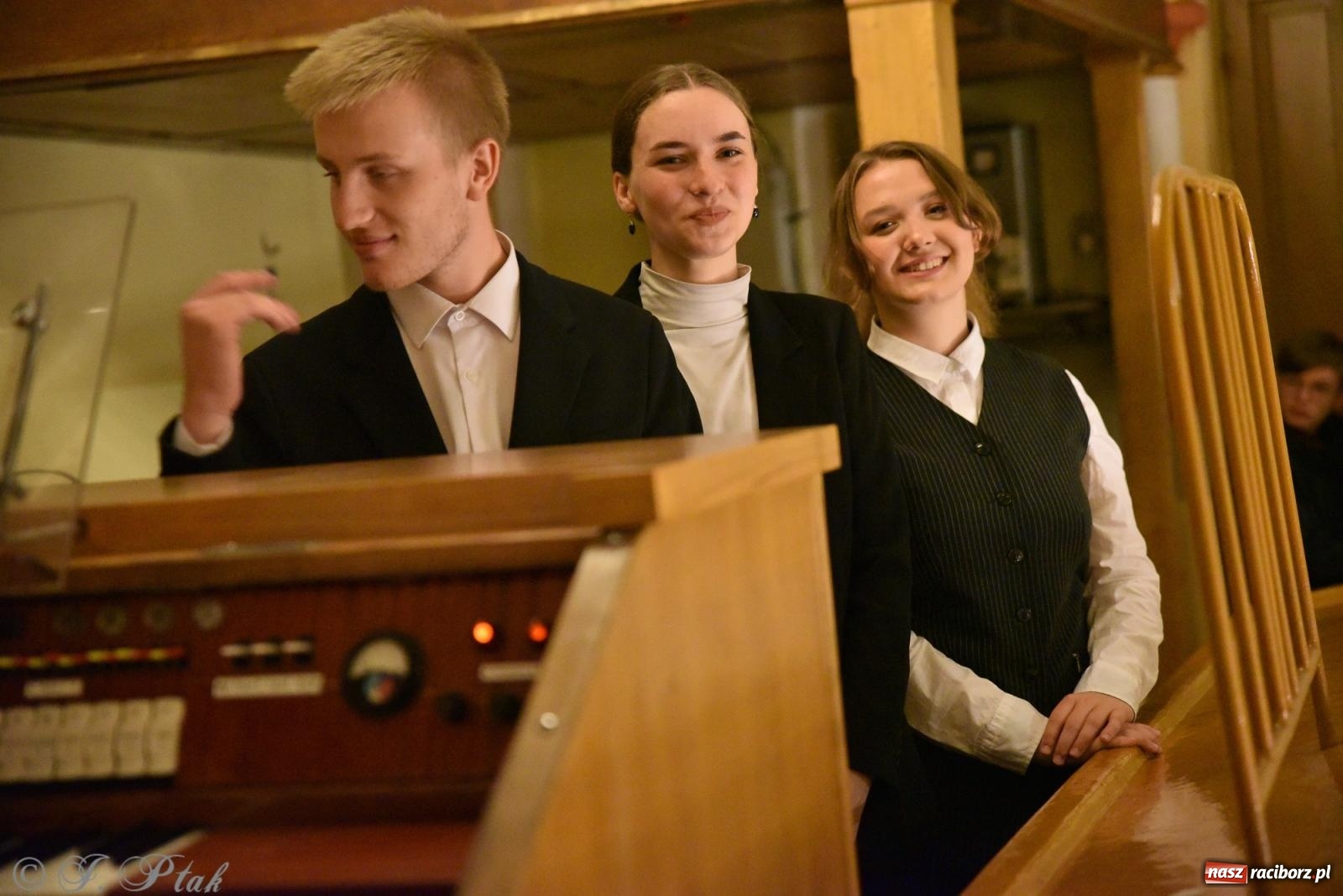 Zdjęcie w galerii na portalu naszraciborz.pl: XXXVI Dni Muzyki Organowej i Kameralnej im. Henryka Klai. Koncert absolwentów [FOTO i WIDEO] wiadomości z regionu