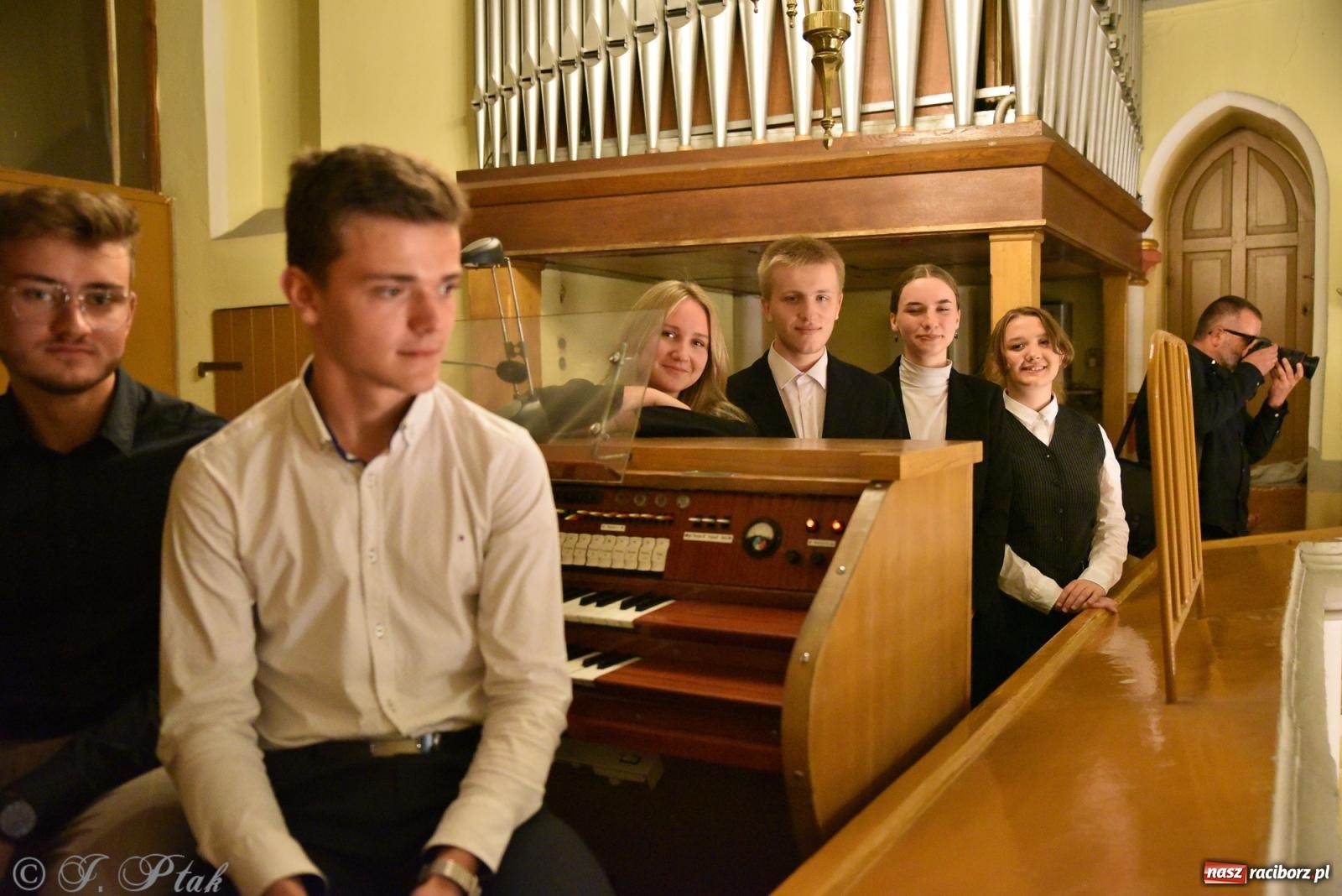 Zdjęcie w galerii na portalu naszraciborz.pl: XXXVI Dni Muzyki Organowej i Kameralnej im. Henryka Klai. Koncert absolwentów [FOTO i WIDEO] wiadomości z regionu