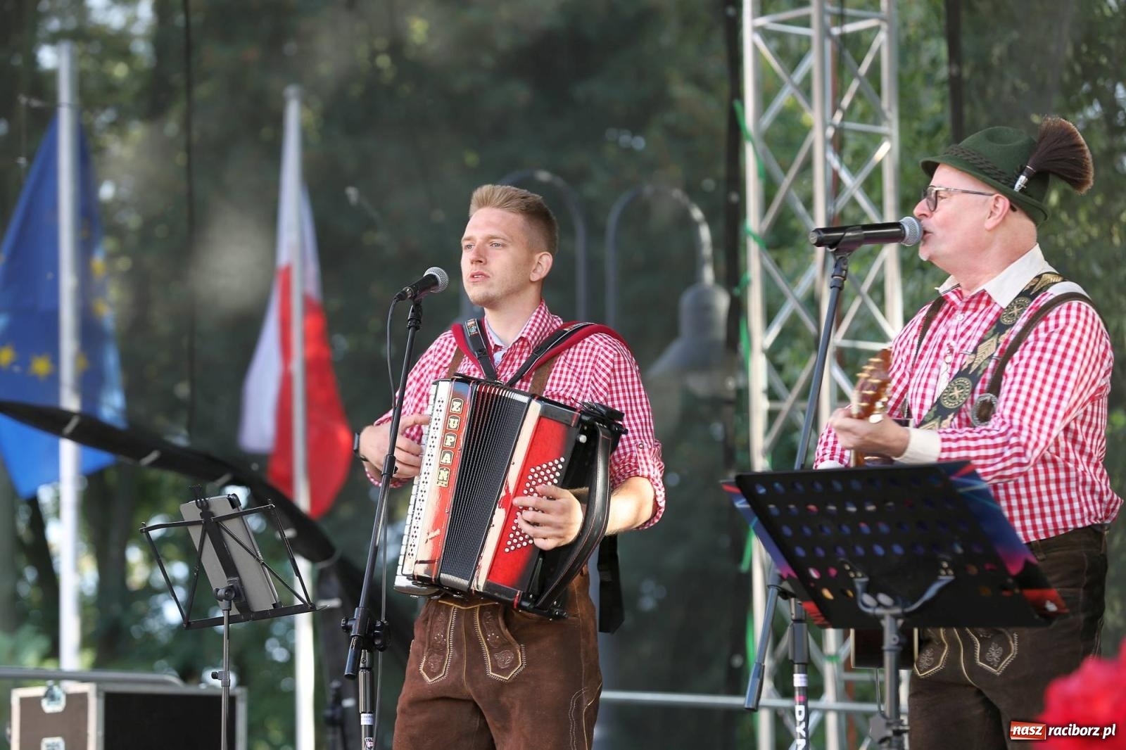 Zdjęcie w galerii na portalu naszraciborz.pl: Na raciborskim zamku odbył się Festiwal Kultury Niemieckiej wiadomości z regionu