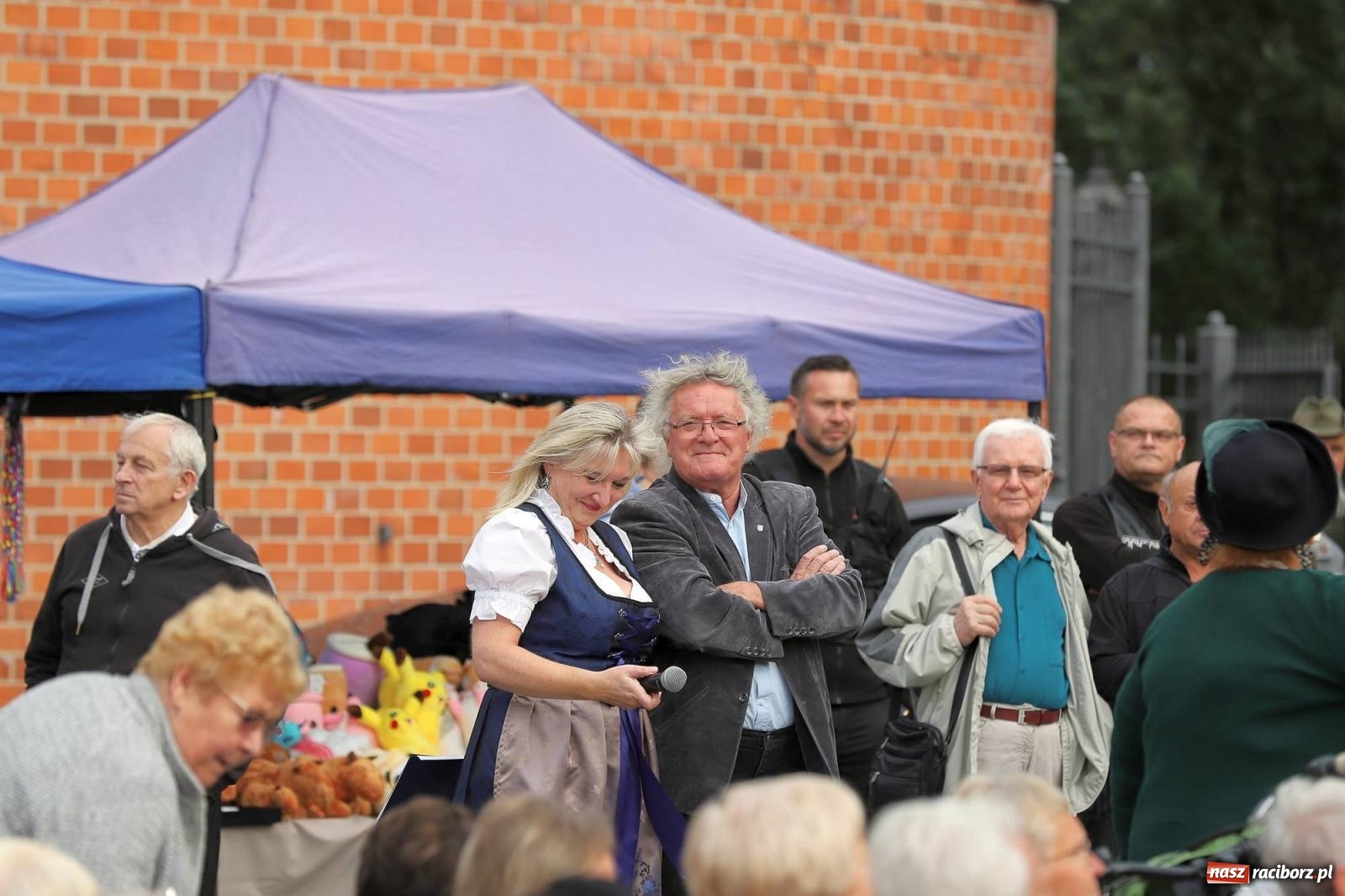 Zdjęcie w galerii na portalu naszraciborz.pl: Na raciborskim zamku odbył się Festiwal Kultury Niemieckiej wiadomości z regionu