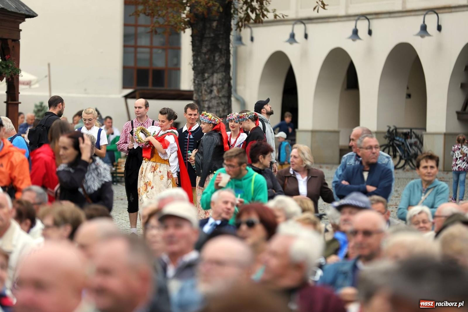 Zdjęcie w galerii na portalu naszraciborz.pl: Na raciborskim zamku odbył się Festiwal Kultury Niemieckiej wiadomości z regionu