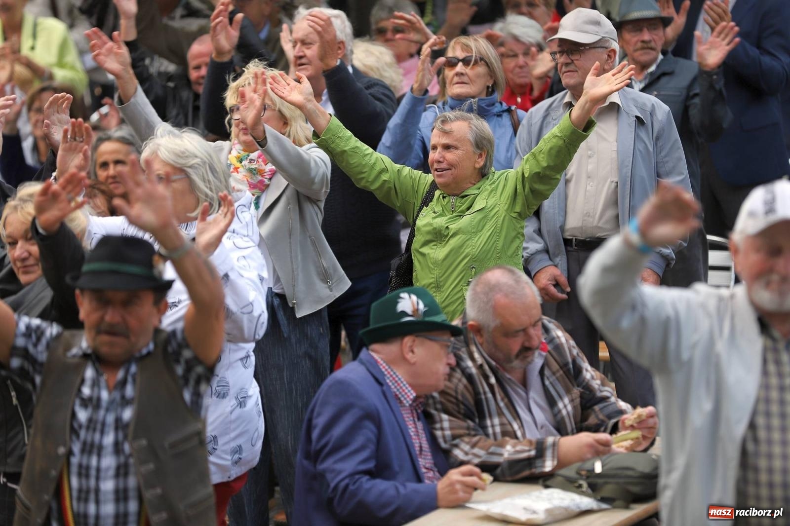 Zdjęcie w galerii na portalu naszraciborz.pl: Na raciborskim zamku odbył się Festiwal Kultury Niemieckiej wiadomości z regionu