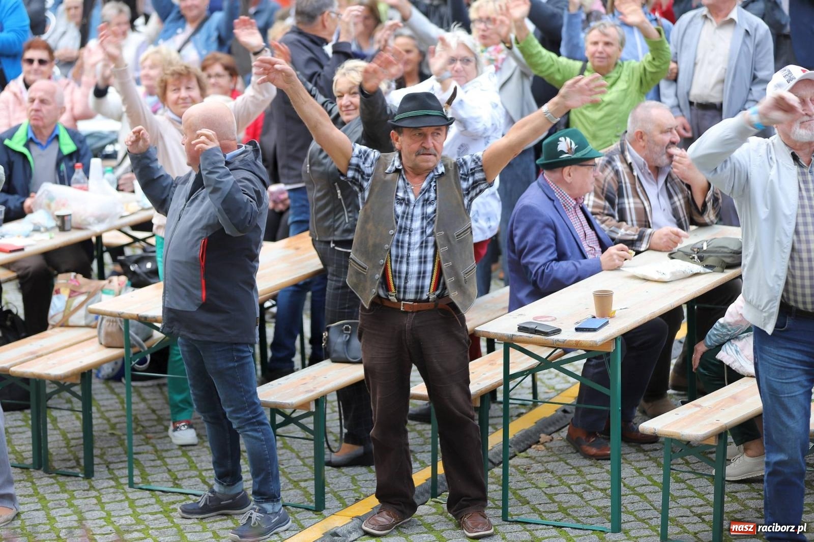 Zdjęcie w galerii na portalu naszraciborz.pl: Na raciborskim zamku odbył się Festiwal Kultury Niemieckiej wiadomości z regionu