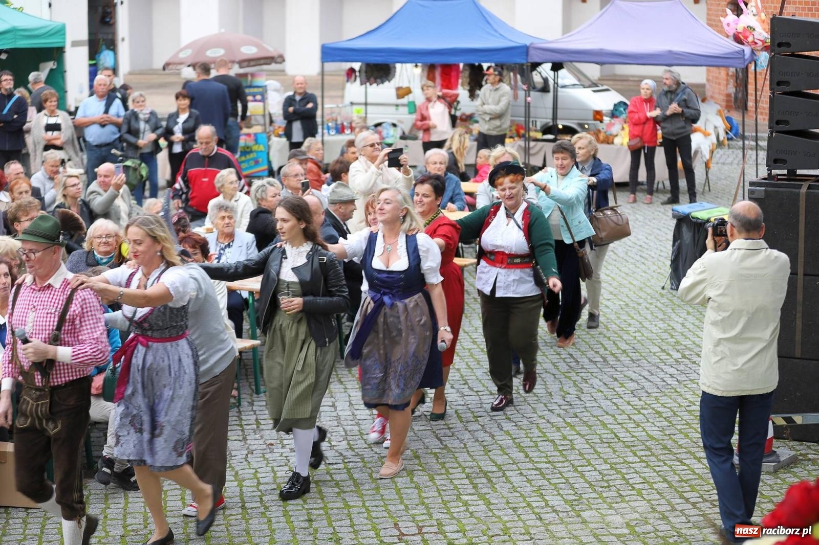 Zdjęcie w galerii na portalu naszraciborz.pl: Na raciborskim zamku odbył się Festiwal Kultury Niemieckiej wiadomości z regionu