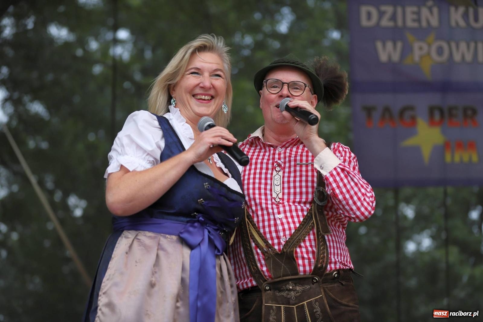 Zdjęcie w galerii na portalu naszraciborz.pl: Na raciborskim zamku odbył się Festiwal Kultury Niemieckiej wiadomości z regionu