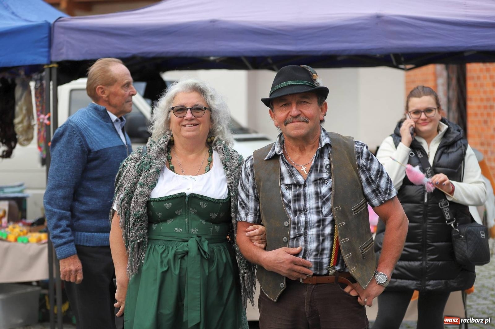 Zdjęcie w galerii na portalu naszraciborz.pl: Na raciborskim zamku odbył się Festiwal Kultury Niemieckiej wiadomości z regionu