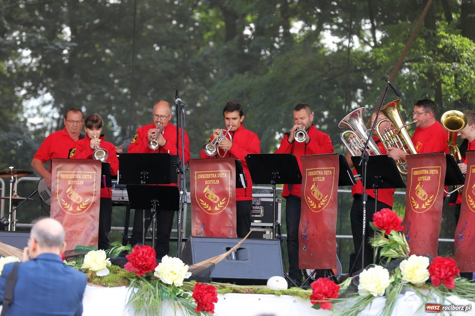 Zdjęcie w galerii na portalu naszraciborz.pl: Na raciborskim zamku odbył się Festiwal Kultury Niemieckiej wiadomości z regionu
