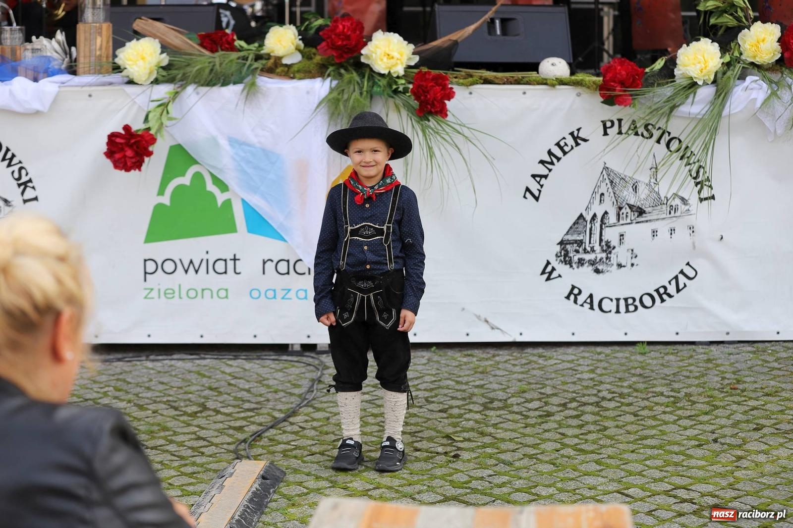 Zdjęcie w galerii na portalu naszraciborz.pl: Na raciborskim zamku odbył się Festiwal Kultury Niemieckiej wiadomości z regionu