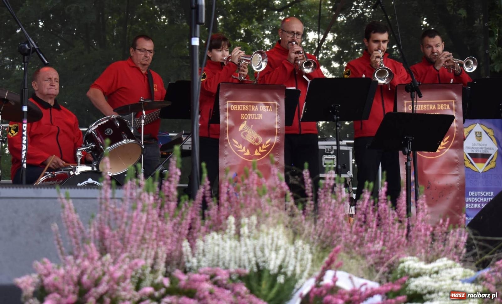 Zdjęcie w galerii na portalu naszraciborz.pl: Na raciborskim zamku odbył się Festiwal Kultury Niemieckiej wiadomości z regionu