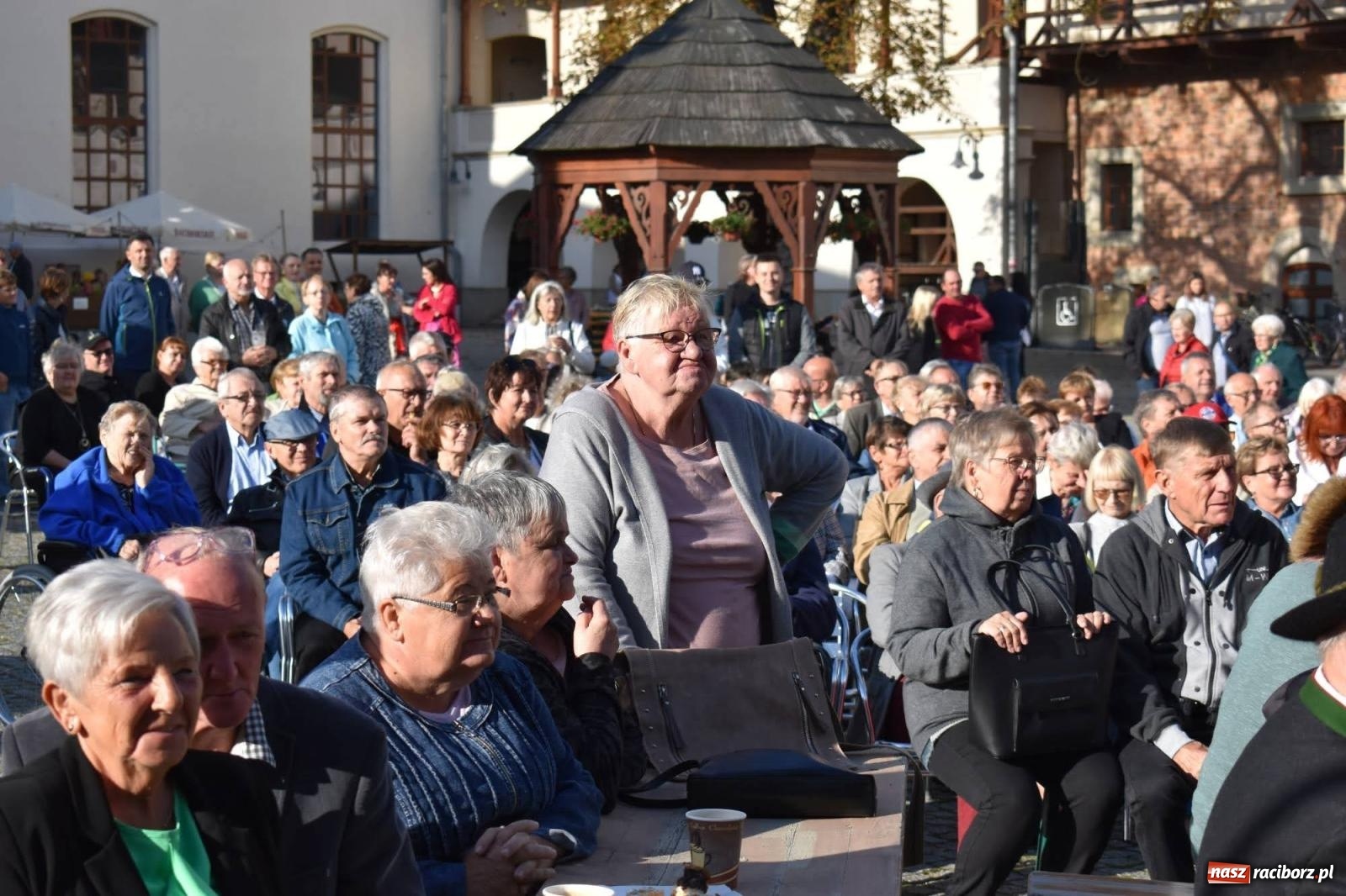 Zdjęcie w galerii na portalu naszraciborz.pl: Na raciborskim zamku odbył się Festiwal Kultury Niemieckiej wiadomości z regionu