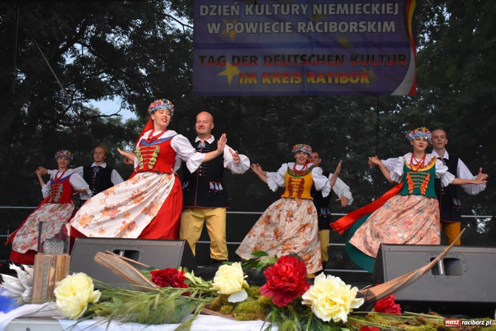Zdjęcie w galerii na portalu naszraciborz.pl: Na raciborskim zamku odbył się Festiwal Kultury Niemieckiej wiadomości z regionu