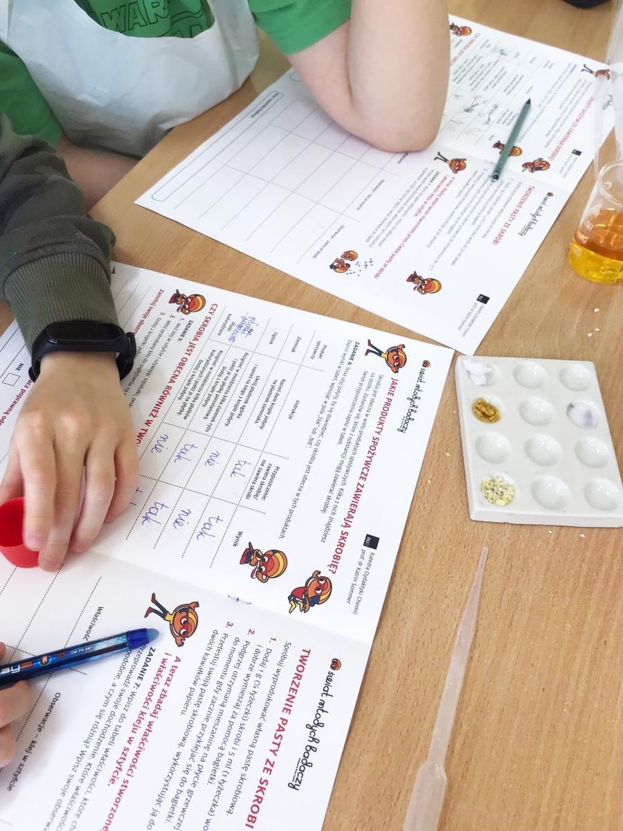 Zdjęcie w galerii na portalu naszraciborz.pl: Sukces programu edukacyjnego Henkla wiadomości z regionu