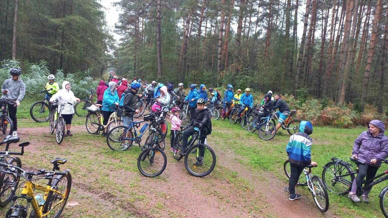 Zdjęcie w galerii na portalu naszraciborz.pl: Pierwsza edycja Krajoznawczego Rajdu dla Małych i Dużych za nami wiadomości z regionu