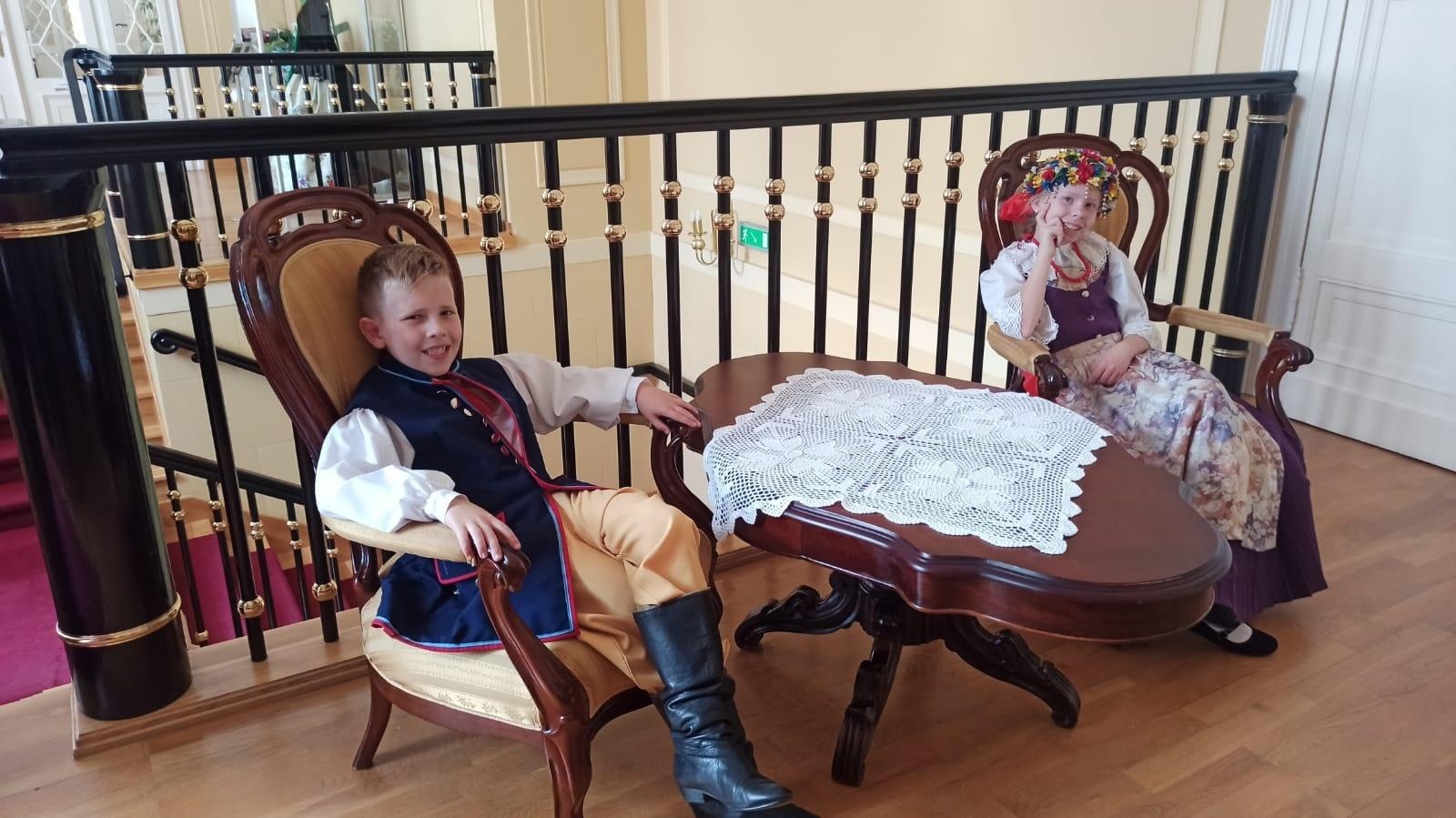 Zdjęcie w galerii na portalu naszraciborz.pl: Mała Strzecha z pierwszym miejscem na Festiwalu Śląskie śpiewanie wiadomości z regionu