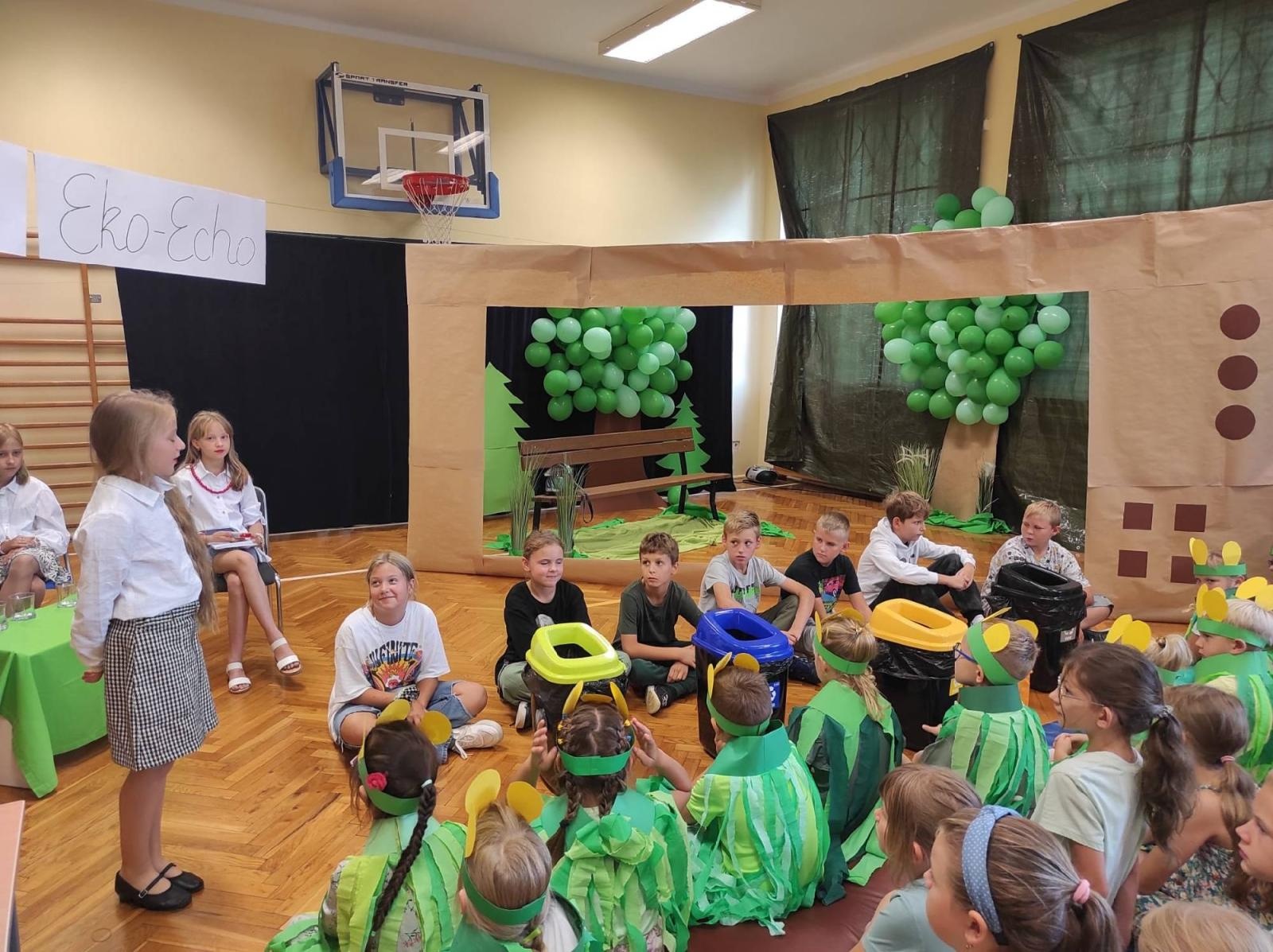 Zdjęcie w galerii na portalu naszraciborz.pl: Zielona Energia Fest. Ekologiczny projekt w ZSP 4 wiadomości z regionu