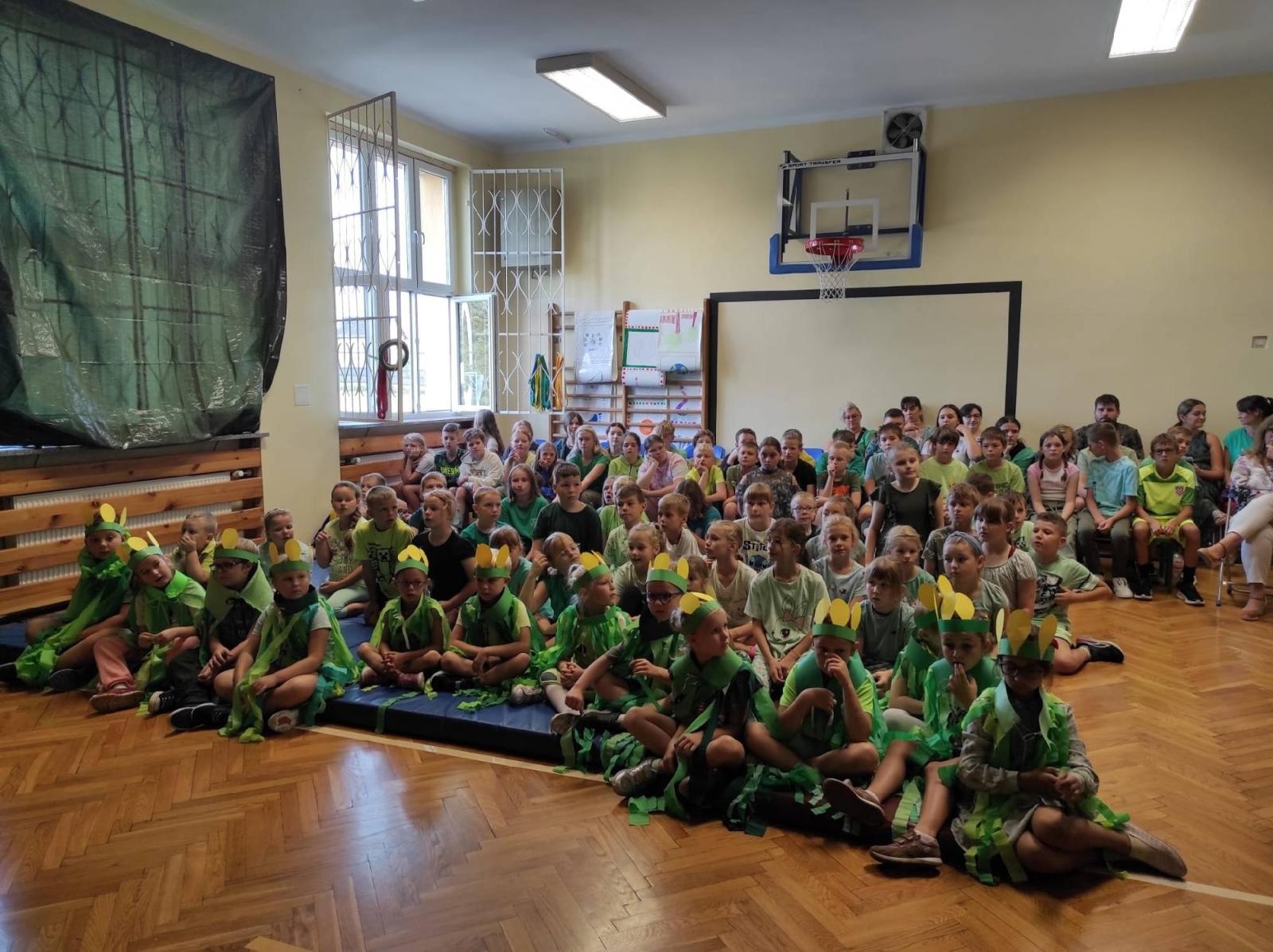 Zdjęcie w galerii na portalu naszraciborz.pl: Zielona Energia Fest. Ekologiczny projekt w ZSP 4 wiadomości z regionu