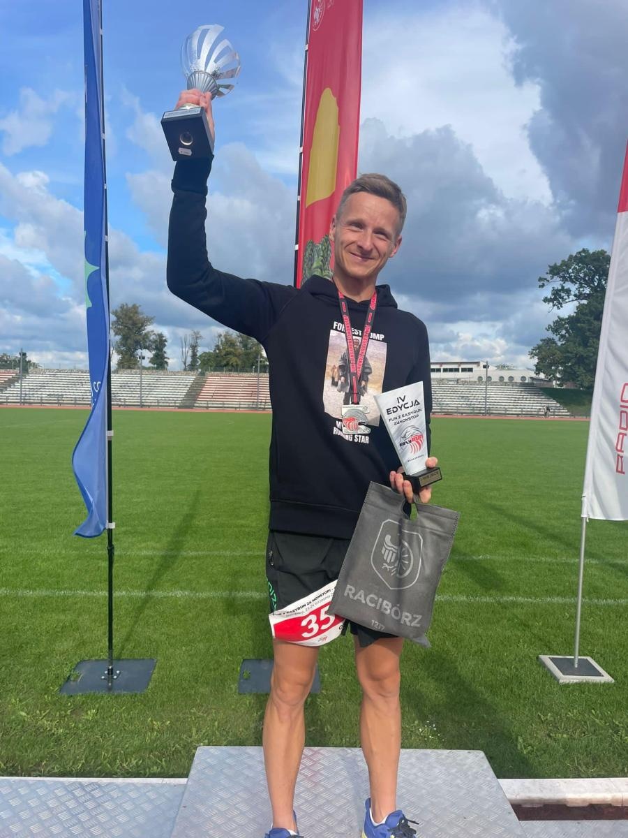 Zdjęcie w galerii na portalu naszraciborz.pl: Nowy rekord trasy w 4 Edycji Biegu Fun z EASYRUN 24h NONSTOP wiadomości z regionu