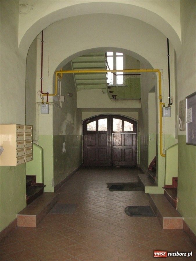 Zdjęcie w galerii na portalu naszraciborz.pl: Przetarg na sprzedaż mieszkania ul. Staszica 6/9 wiadomości z regionu