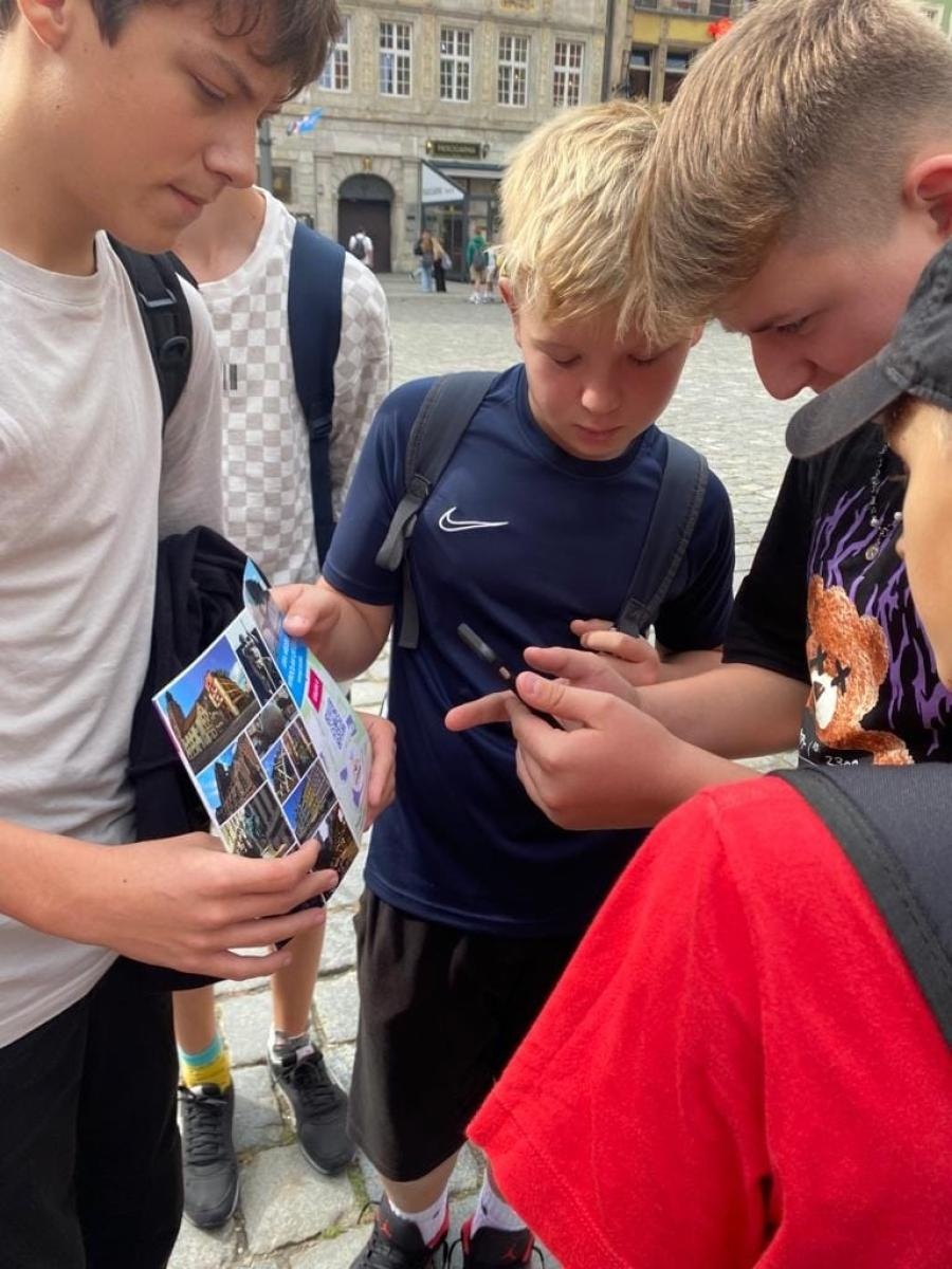 Zdjęcie w galerii na portalu naszraciborz.pl: Uczniowie ZSP3 odkryli tajemnice Wrocławia wiadomości z regionu