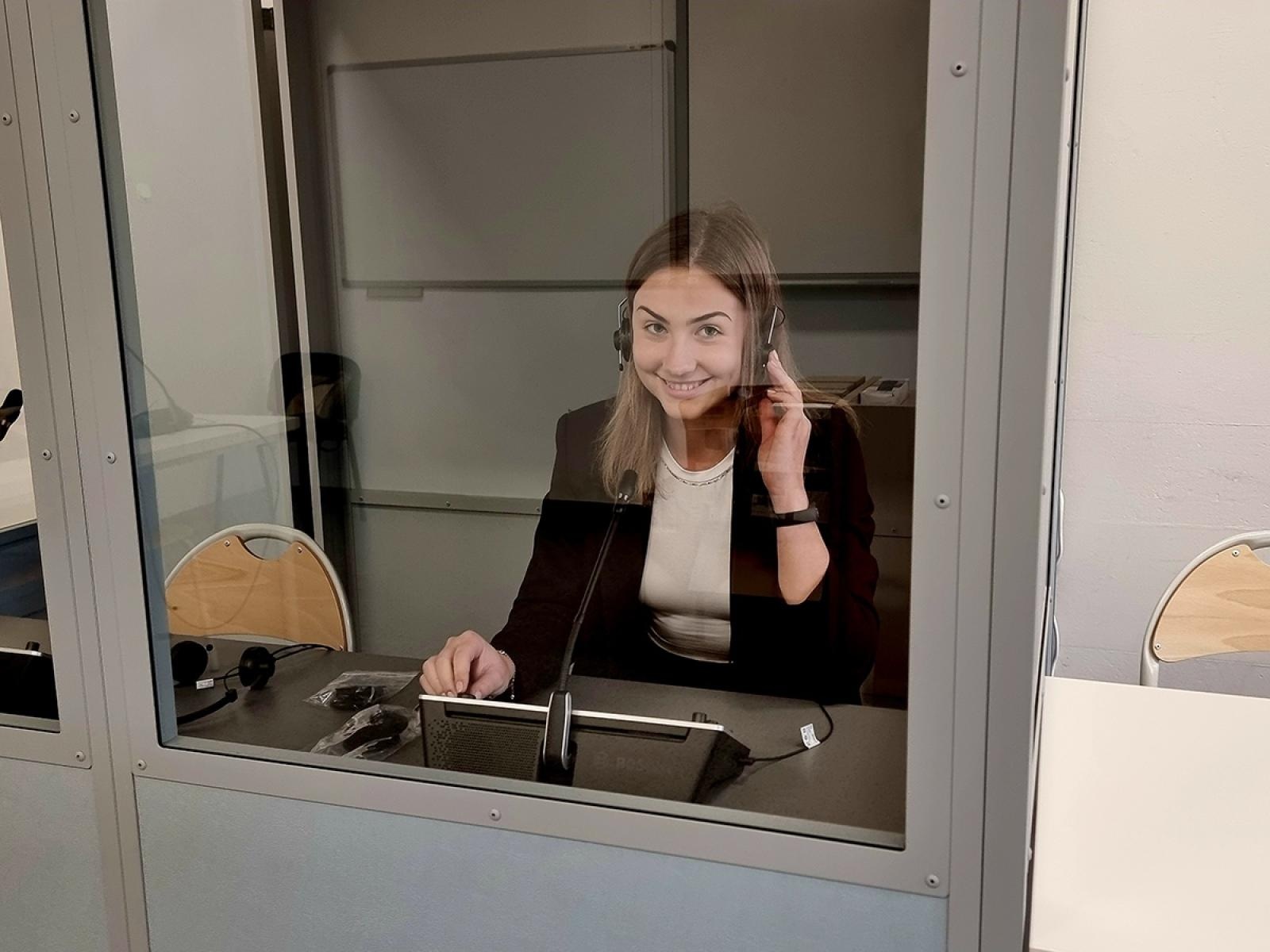 Zdjęcie w galerii na portalu naszraciborz.pl: Rozwiń Skrzydła z Filologią w Raciborzu! Studiuj język niemiecki! wiadomości z regionu