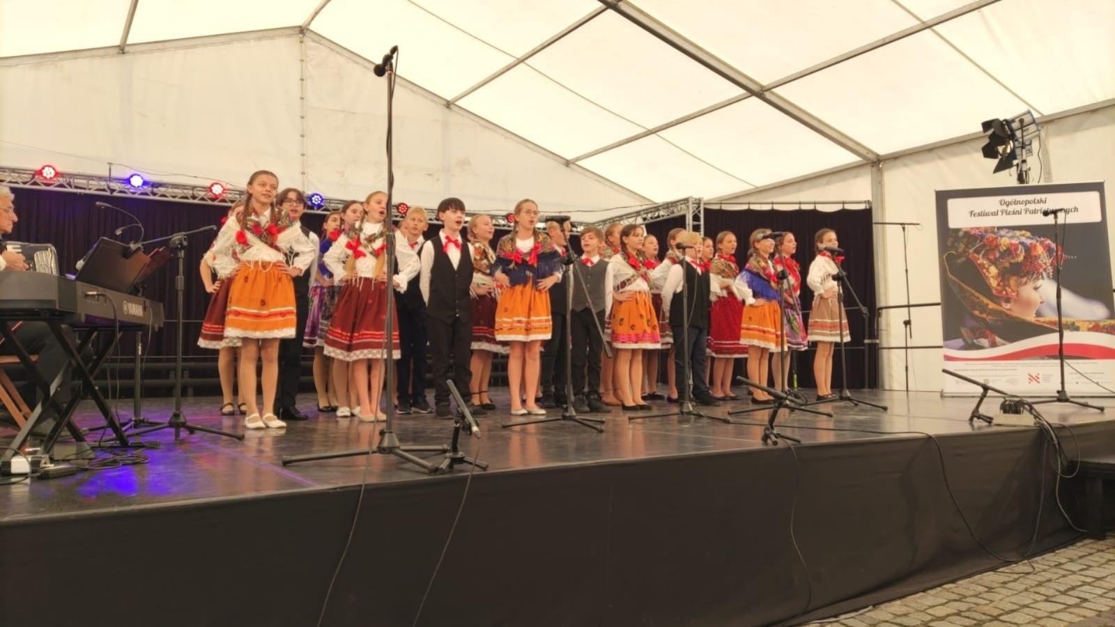 Zdjęcie w galerii na portalu naszraciborz.pl: Sukcesy uczniów SP 18 na Śląskim Śpiewaniu wiadomości z regionu