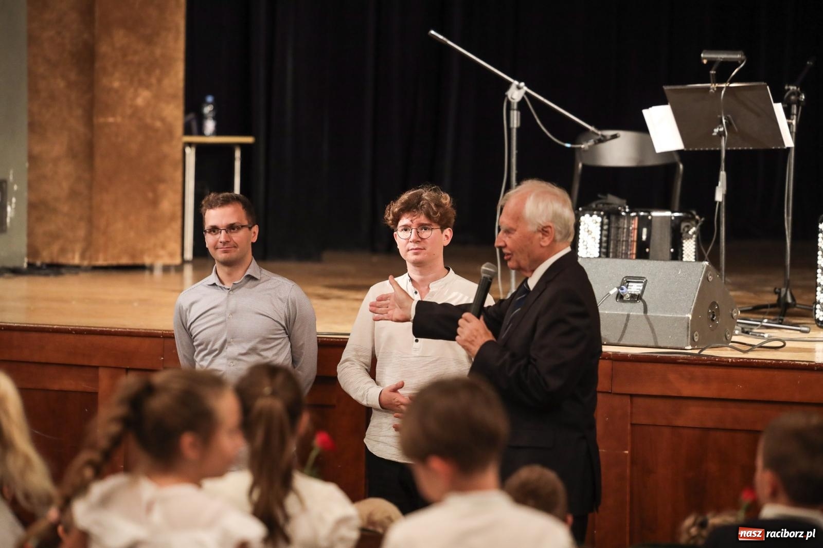 Zdjęcie w galerii na portalu naszraciborz.pl: Pierwsze koncerty umuzykalniające w tym roku szkolnym: akordeon wiadomości z regionu