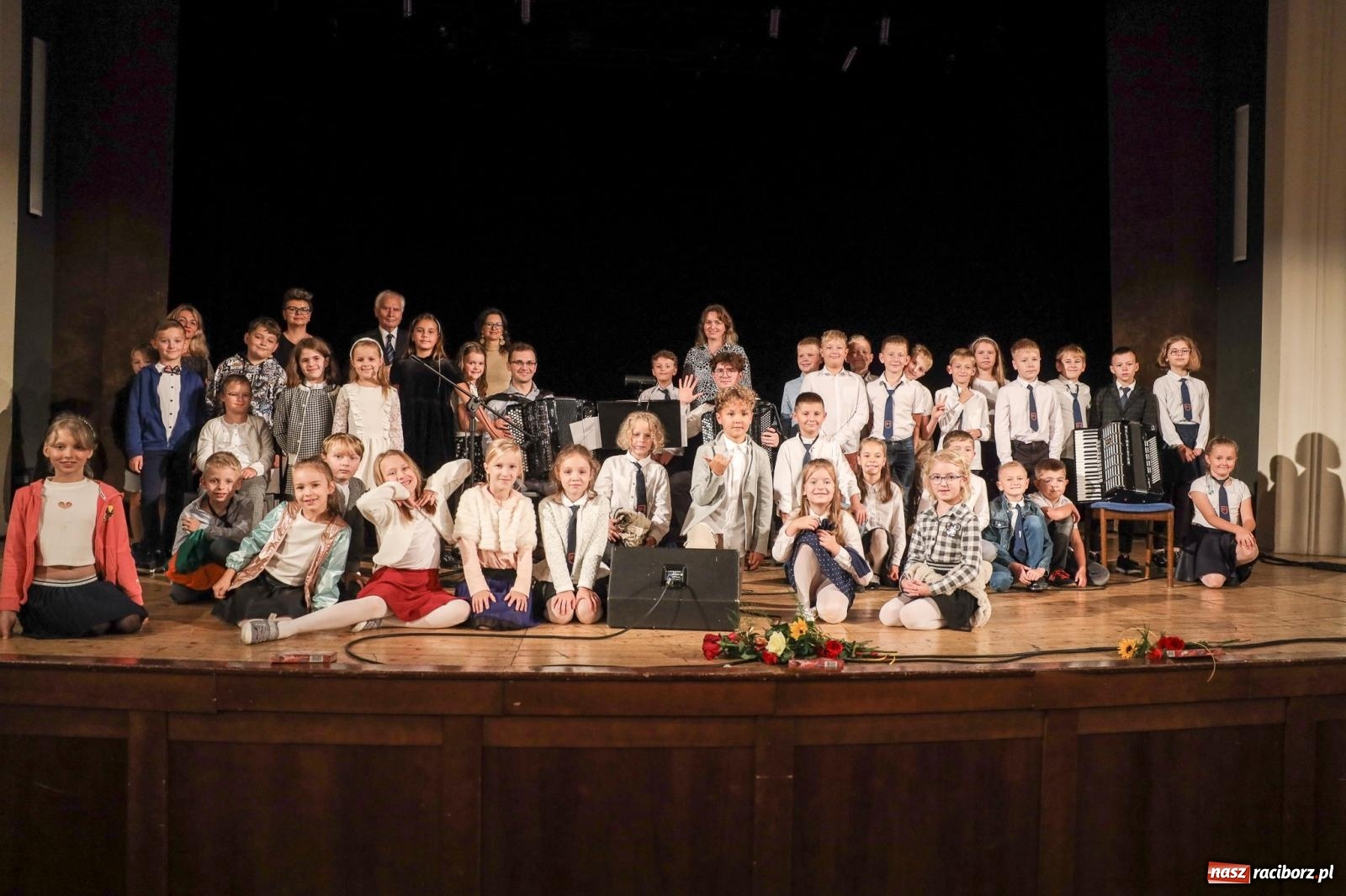 Zdjęcie w galerii na portalu naszraciborz.pl: Pierwsze koncerty umuzykalniające w tym roku szkolnym: akordeon wiadomości z regionu