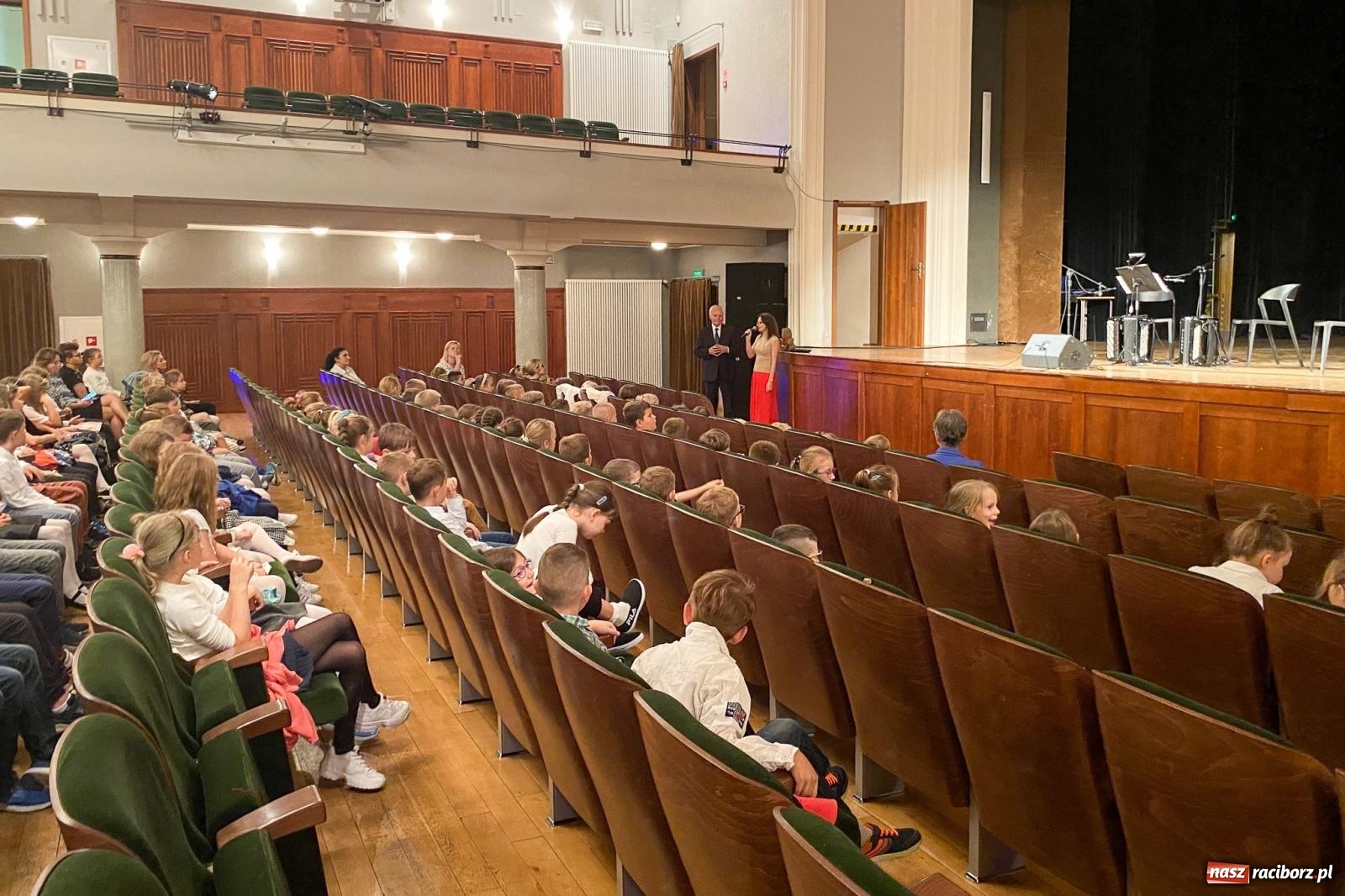 Zdjęcie w galerii na portalu naszraciborz.pl: Pierwsze koncerty umuzykalniające w tym roku szkolnym: akordeon wiadomości z regionu