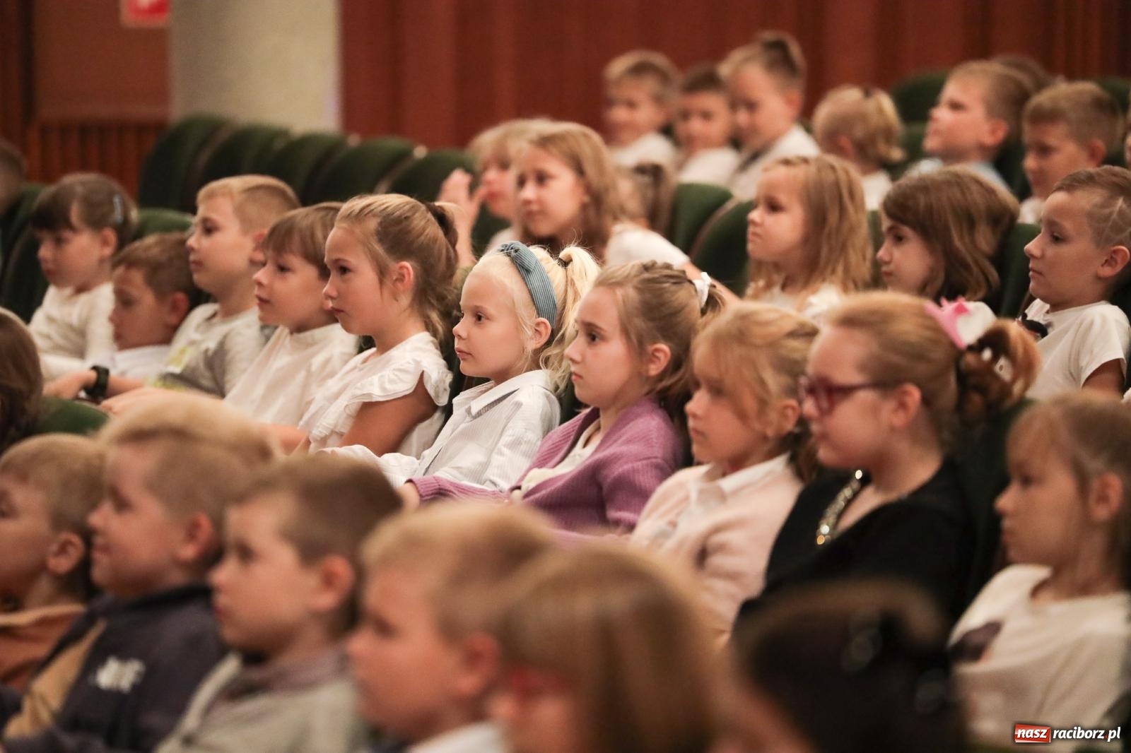 Zdjęcie w galerii na portalu naszraciborz.pl: Pierwsze koncerty umuzykalniające w tym roku szkolnym: akordeon wiadomości z regionu
