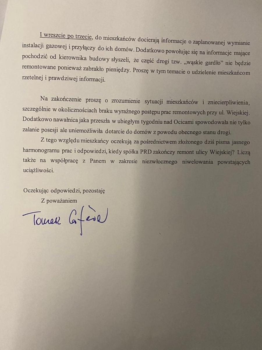 Zdjęcie w galerii na portalu naszraciborz.pl: Wiejska tonie w błocie, mieszkańcy uszkadzają samochody, a starostwo wydało komunikat wiadomości z regionu