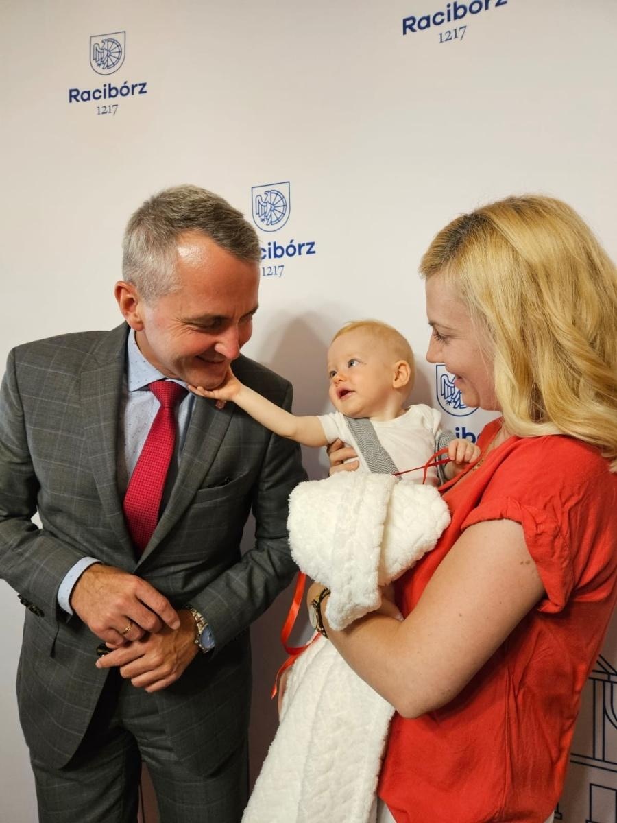 Zdjęcie w galerii na portalu naszraciborz.pl: Racibórz wita nowych mieszkańców wiadomości z regionu
