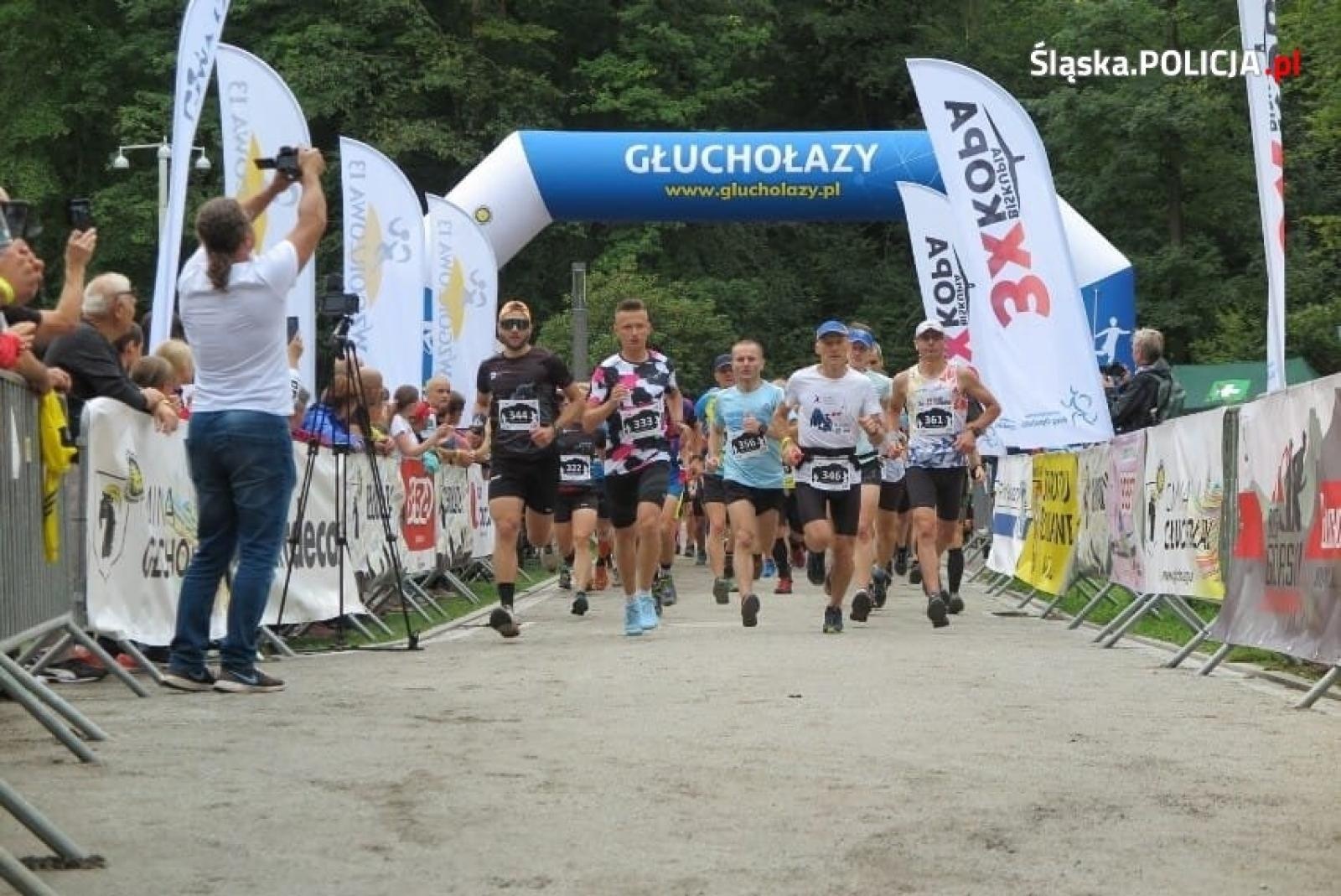 Zdjęcie w galerii na portalu naszraciborz.pl: Sierżant z Raciborza najlepszy w biegu górskim wiadomości z regionu