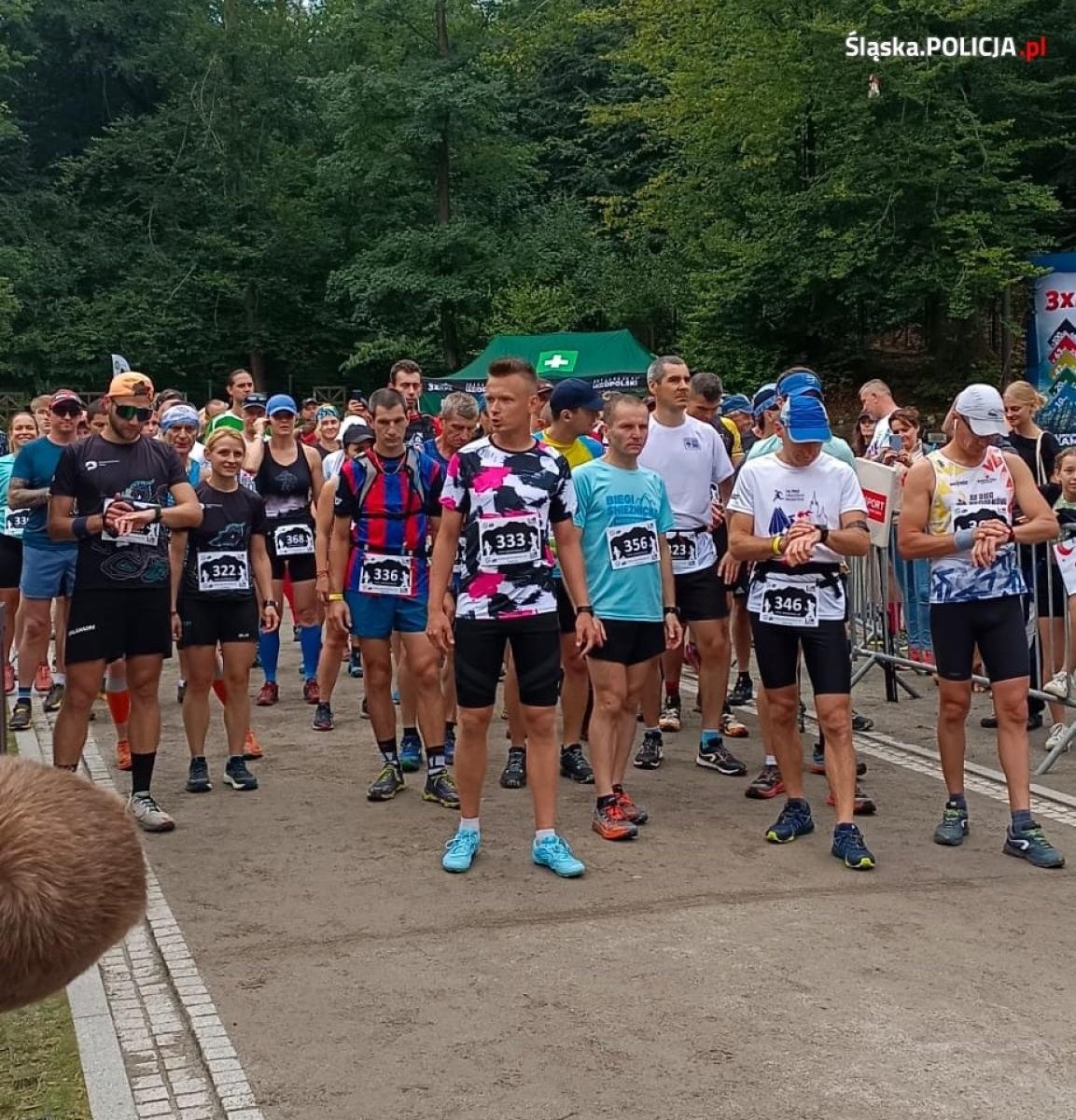 Zdjęcie w galerii na portalu naszraciborz.pl: Sierżant z Raciborza najlepszy w biegu górskim wiadomości z regionu
