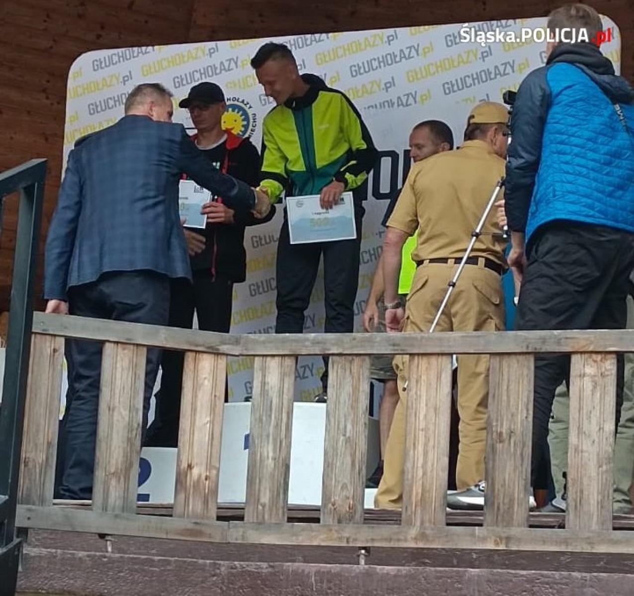 Zdjęcie w galerii na portalu naszraciborz.pl: Sierżant z Raciborza najlepszy w biegu górskim wiadomości z regionu