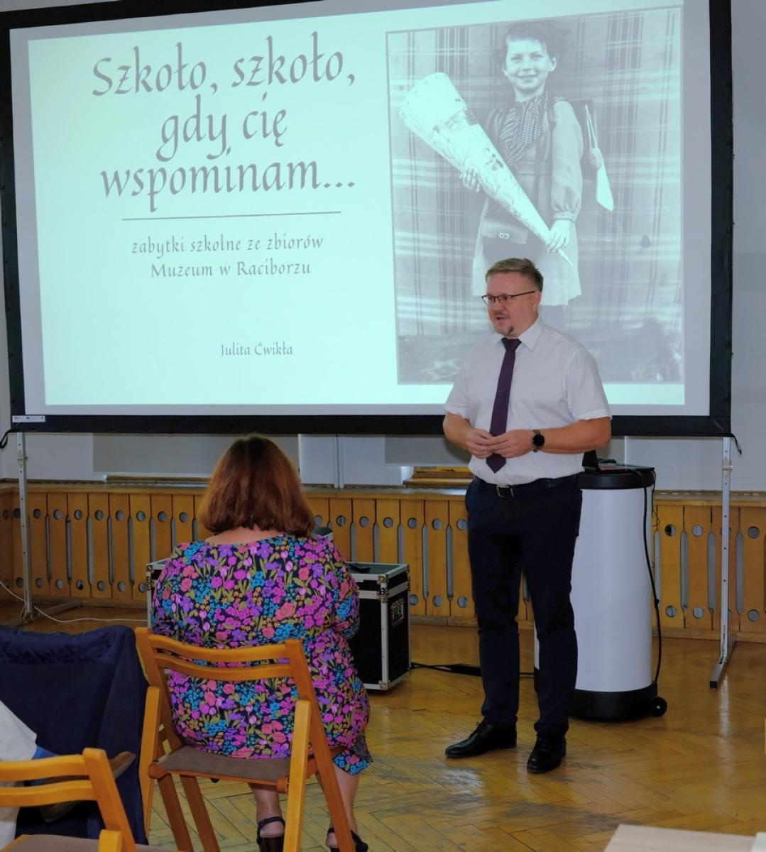 Zdjęcie w galerii na portalu naszraciborz.pl: Szkoło, szkoło. Gdy cię wspominam! wiadomości z regionu