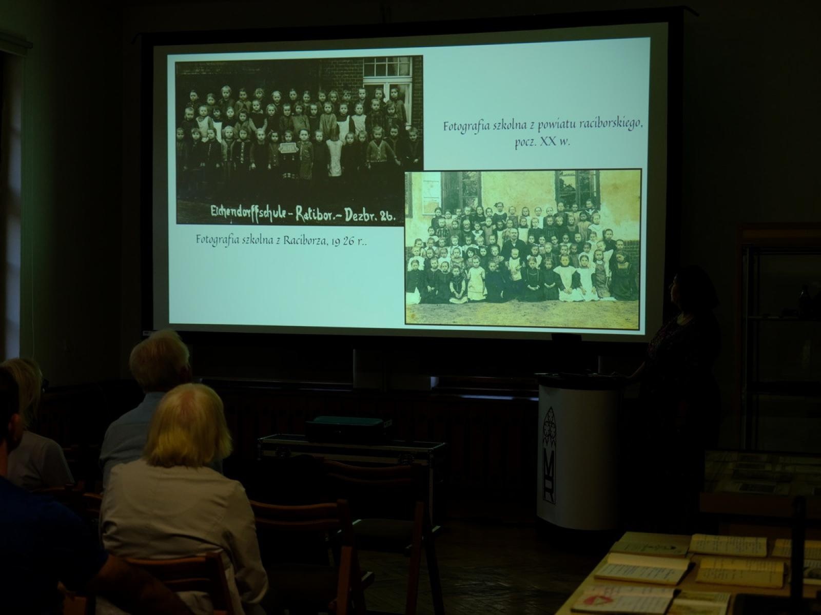 Zdjęcie w galerii na portalu naszraciborz.pl: Szkoło, szkoło. Gdy cię wspominam! wiadomości z regionu