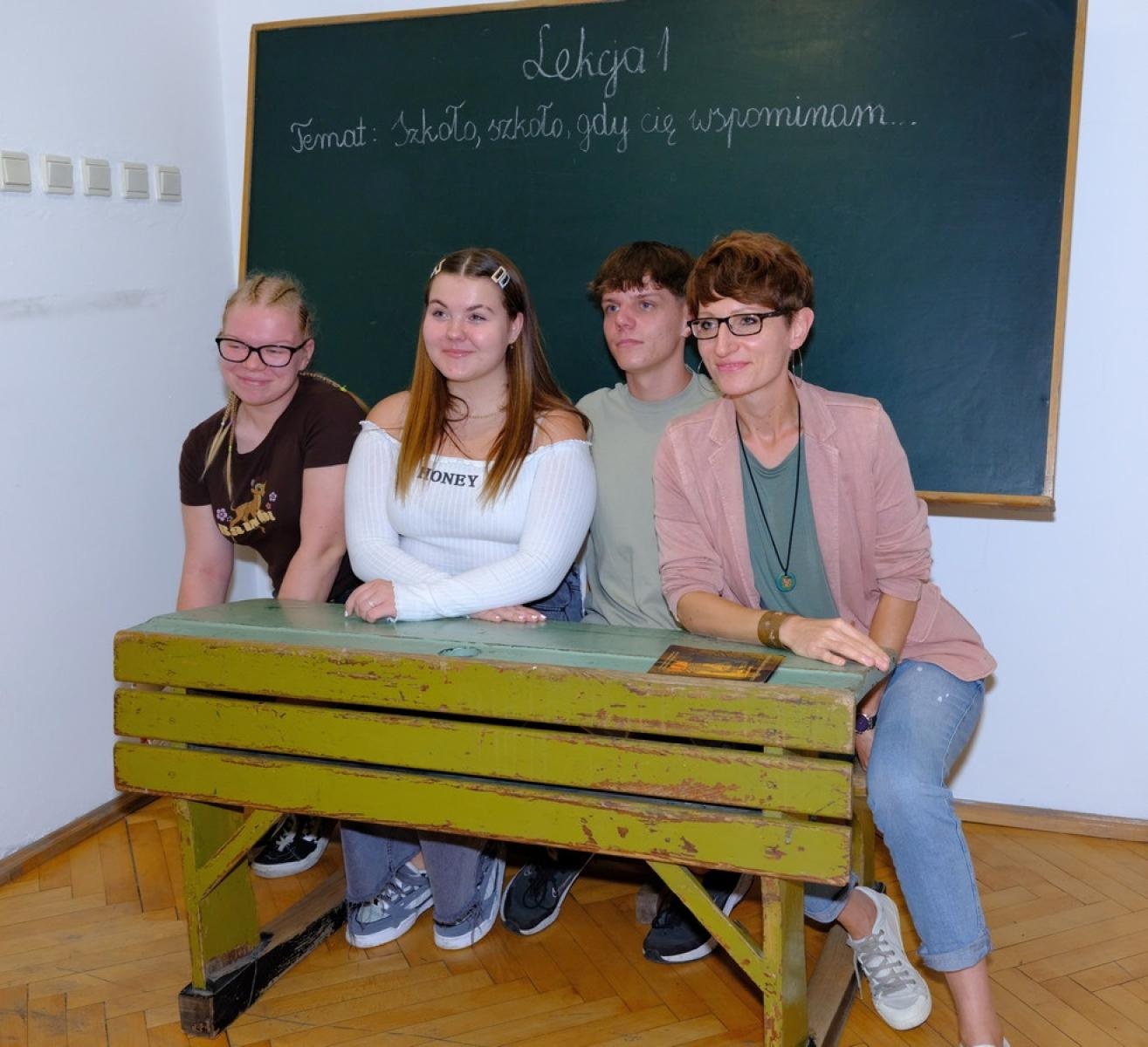 Zdjęcie w galerii na portalu naszraciborz.pl: Szkoło, szkoło. Gdy cię wspominam! wiadomości z regionu