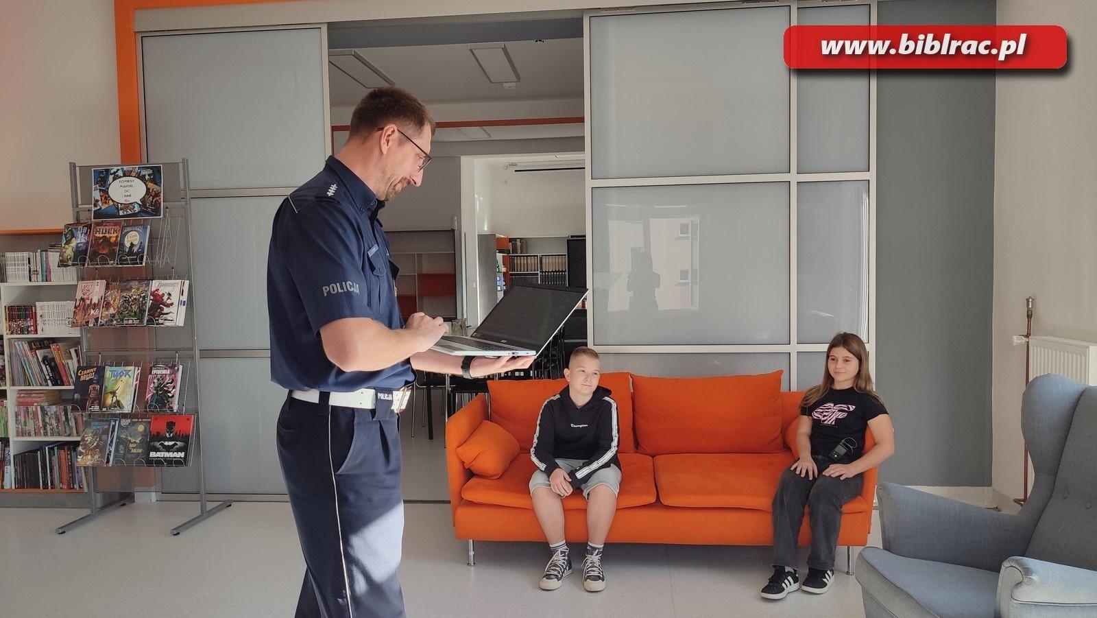 Zdjęcie w galerii na portalu naszraciborz.pl: Konkurs wiedzy o ruchu drogowym. Znamy laureatów wiadomości z regionu