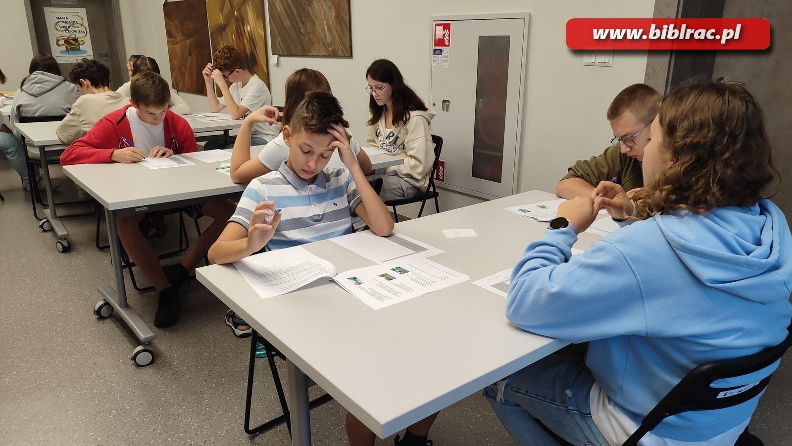 Zdjęcie w galerii na portalu naszraciborz.pl: Konkurs wiedzy o ruchu drogowym. Znamy laureatów wiadomości z regionu